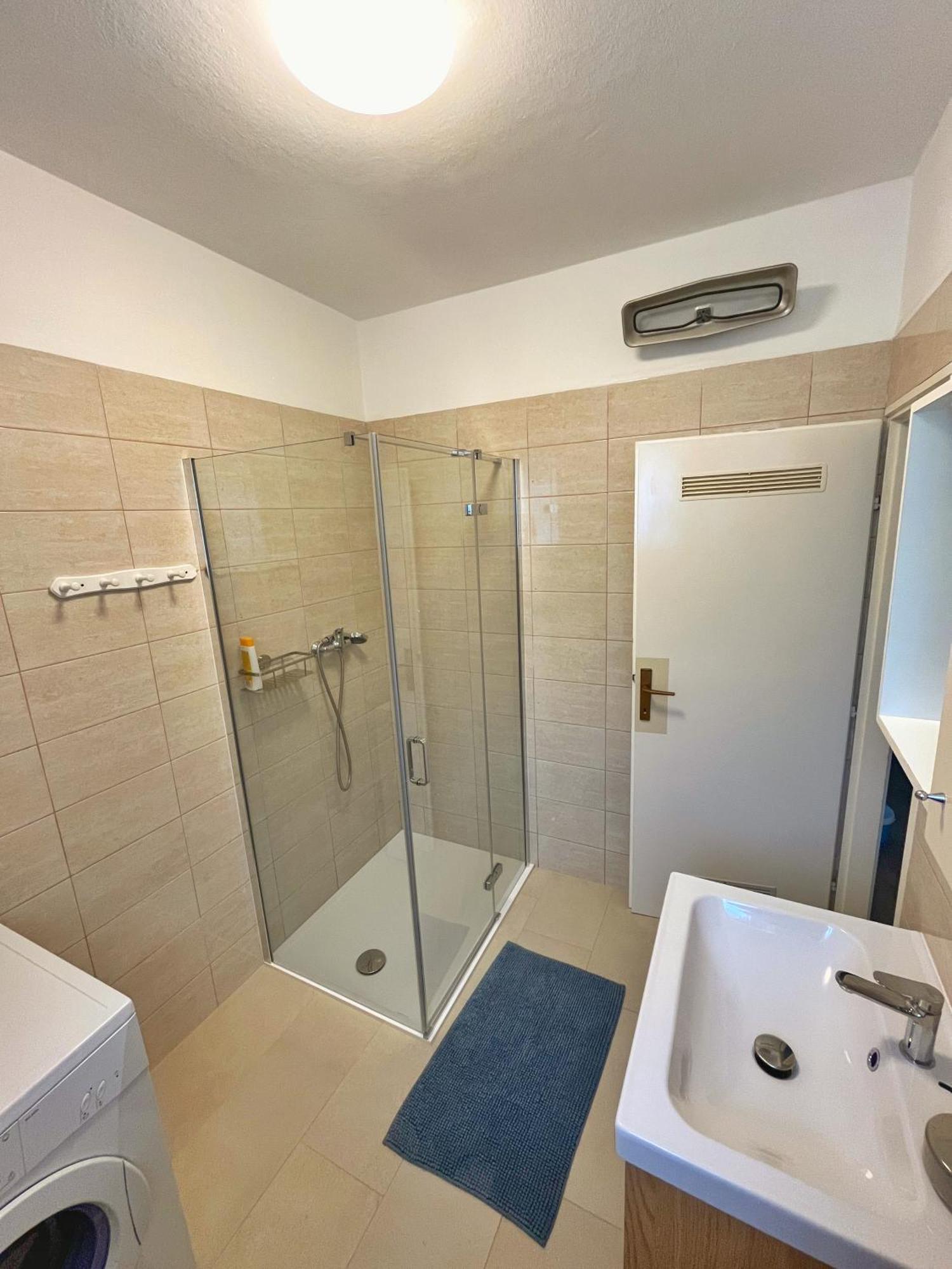Apartment Nino In Pula Extérieur photo